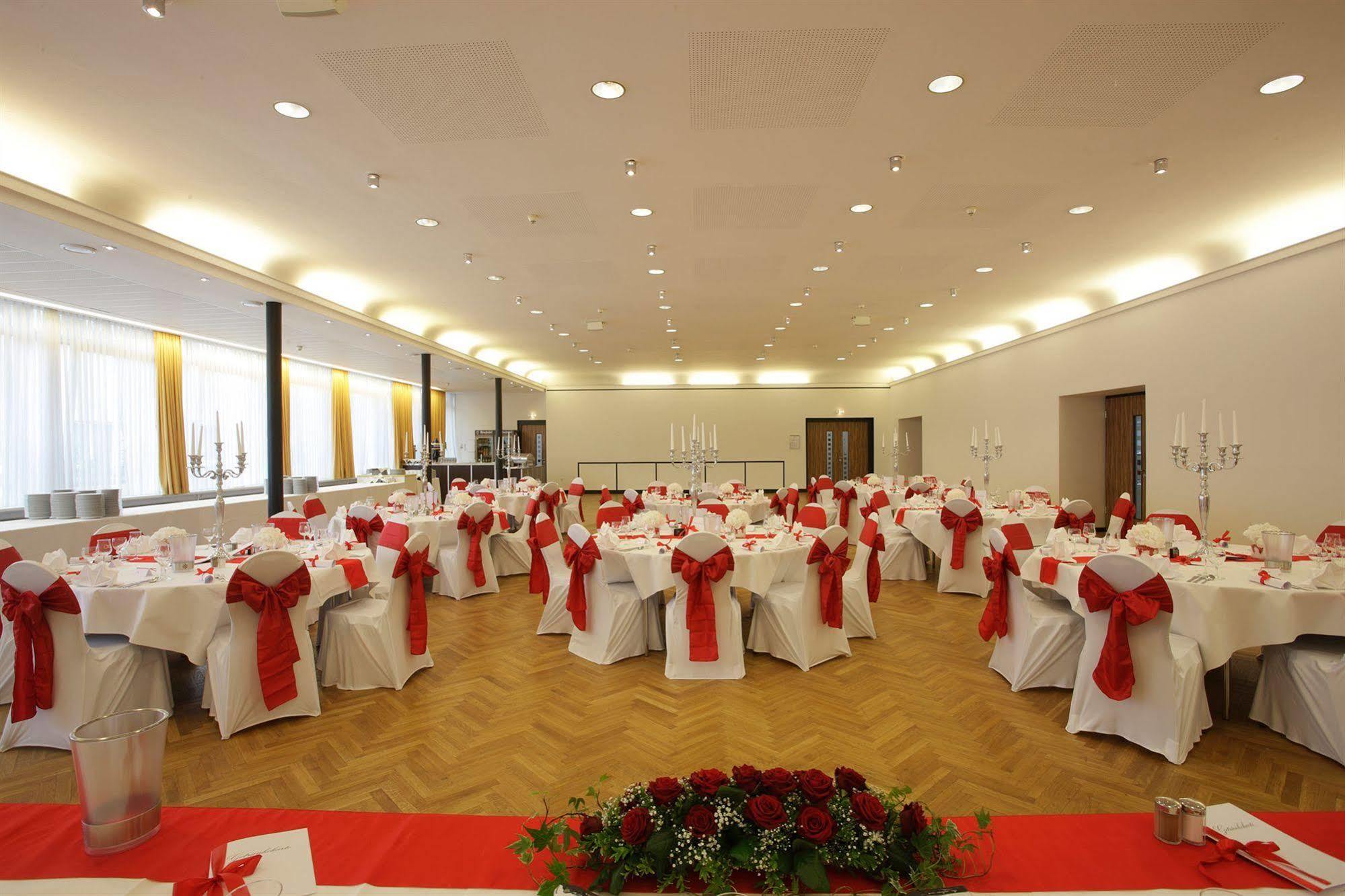 Designhotel + Congresscentrum Wienecke Xi. Hanovre Extérieur photo